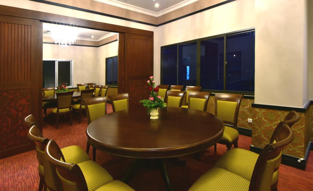 Siam Oriental Hotel Хат'яй Екстер'єр фото