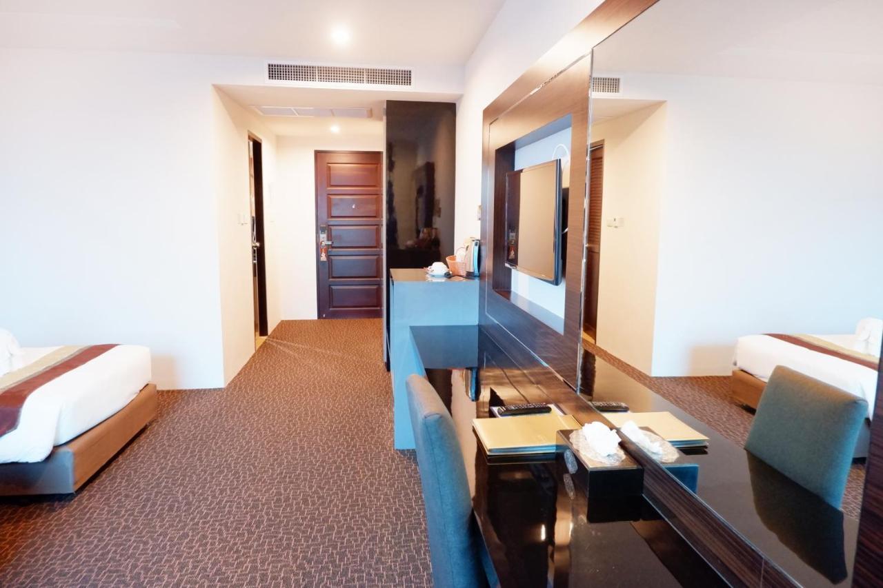 Siam Oriental Hotel Хат'яй Екстер'єр фото