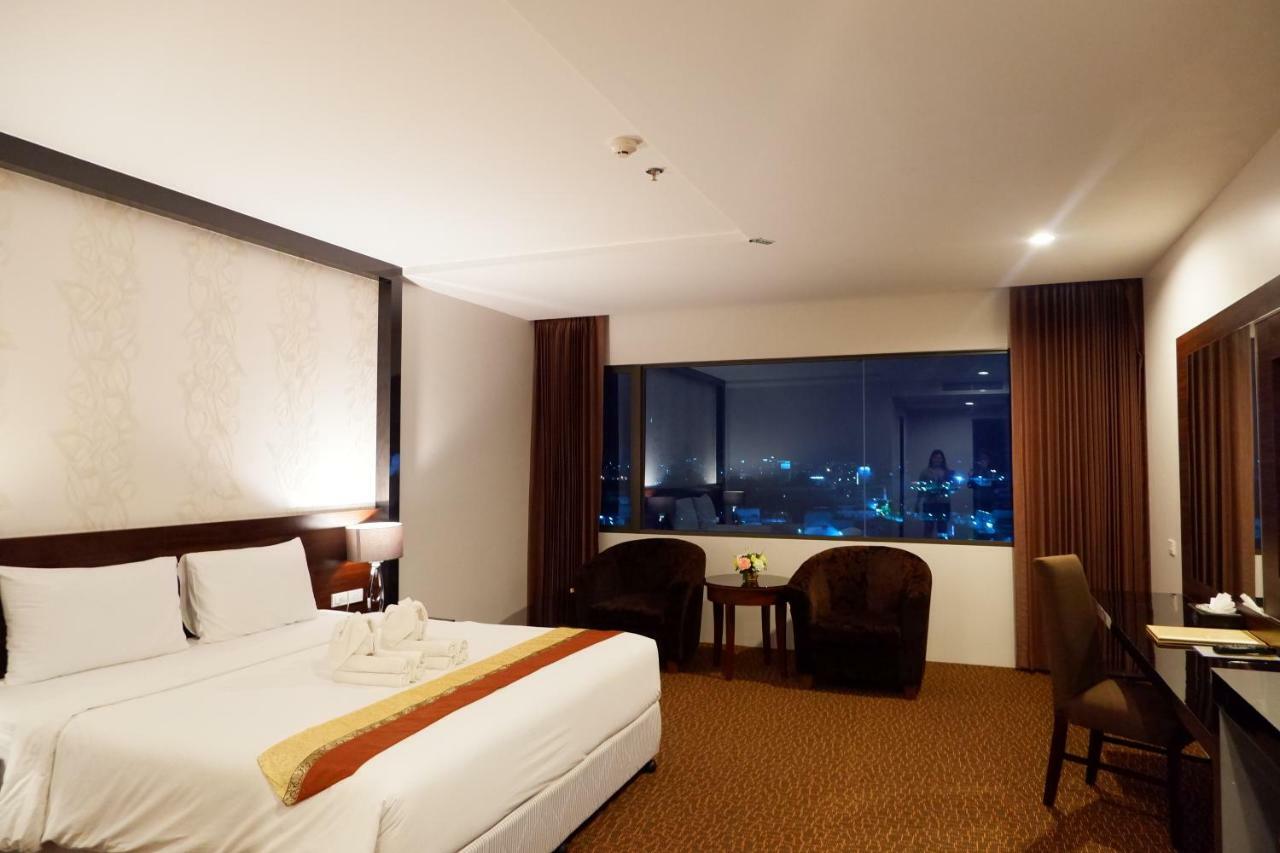 Siam Oriental Hotel Хат'яй Екстер'єр фото